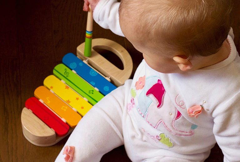 Top 7 Benefits of Playing a Musical Instrument For Kids