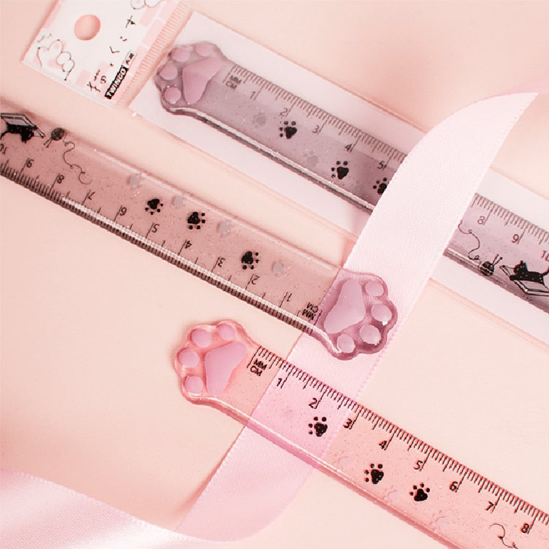 kawaii cat paw
